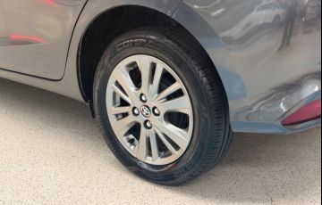 Toyota Yaris 1.5 16V Xl Plus Connect Multidrive - Foto #4