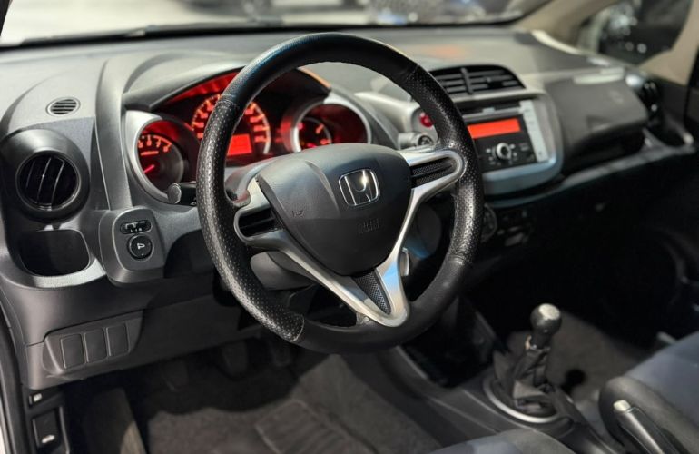 Honda Fit 1.4 LX 16v - Foto #8