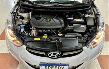 Hyundai Elantra 1.8 GLS 16v - Foto #5