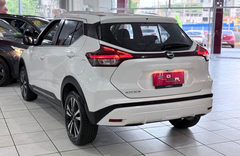 Nissan Kicks 1.6 16V Advance - Foto #4