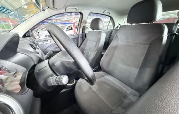 Volkswagen Gol 1.0 Mi 8V G.v - Foto #8