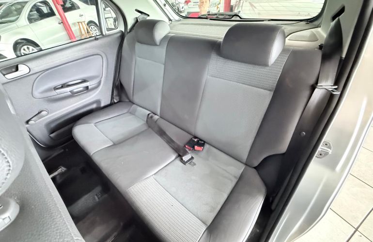 Volkswagen Gol 1.0 Mi 8V G.v - Foto #9