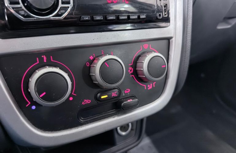 Volkswagen Gol 1.0 Mi 8V G.v - Foto #10