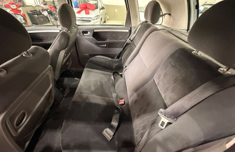 Chevrolet Meriva 1.8 MPFi Maxx 8V Flex 4p Manual - Foto #9