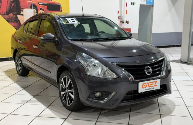 Nissan Versa 1.6 16V Unique - Foto #3