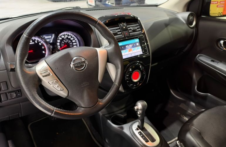 Nissan Versa 1.6 16V Unique - Foto #5