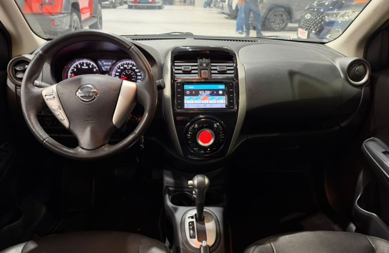 Nissan Versa 1.6 16V Unique - Foto #6