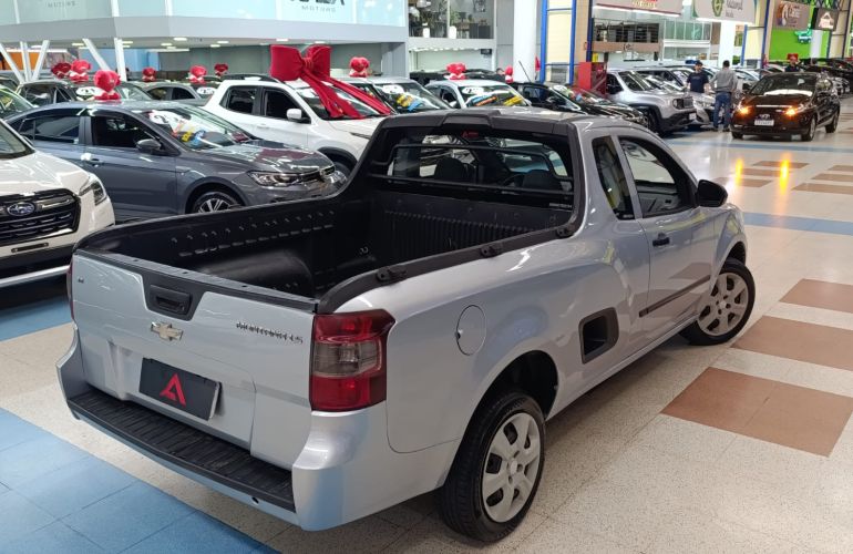 Chevrolet Montana 1.4 MPFi LS CS 8v - Foto #4