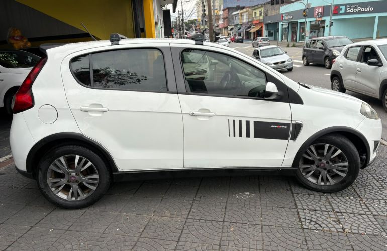 Fiat Palio 1.6 MPi Sporting 16v - Foto #5