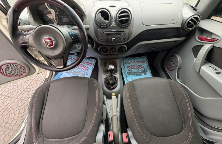 Fiat Palio 1.6 MPi Sporting 16v - Foto #7
