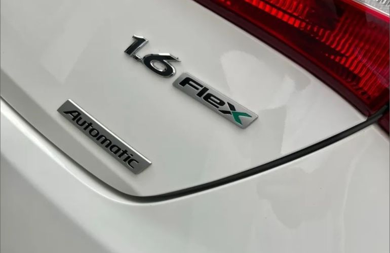 Hyundai HB20 1.6 Premium (Aut) - Foto #2