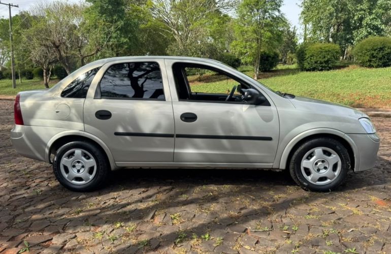 Chevrolet Corsa Sedan Joy 1.8 (Flex) - Foto #6
