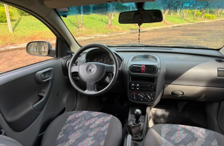 Chevrolet Corsa Sedan Joy 1.8 (Flex) - Foto #9