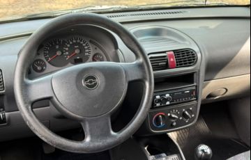 Chevrolet Corsa Sedan Joy 1.8 (Flex) - Foto #10