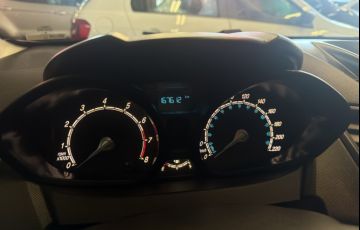 Ford New Fiesta S 1.5 16v - Foto #9
