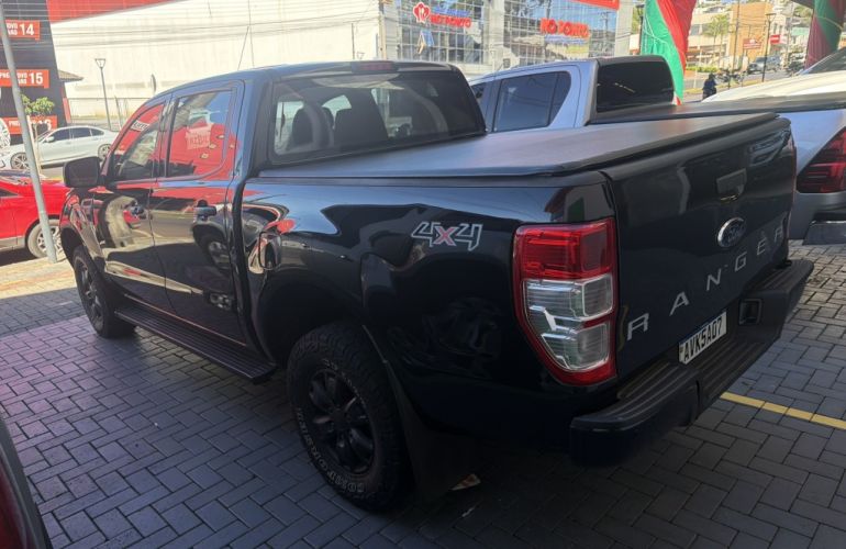Ford Ranger 2.2 TD XLS CD - Foto #4