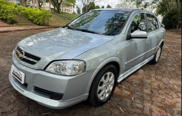 Chevrolet Astra Hatch 2.0 (Flex)