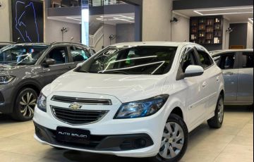 Chevrolet Onix 1.4 MPFi LT 8v - Foto #3