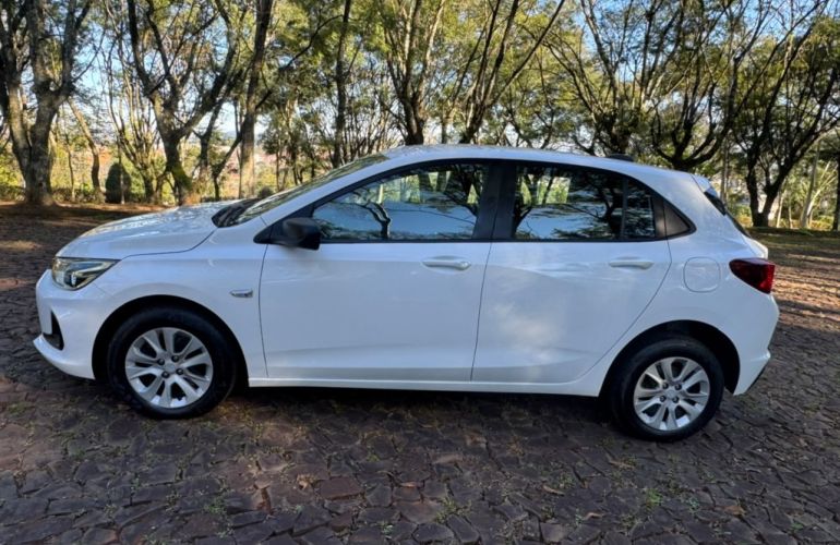 Chevrolet Onix 1.0 LT (Flex) - Foto #3
