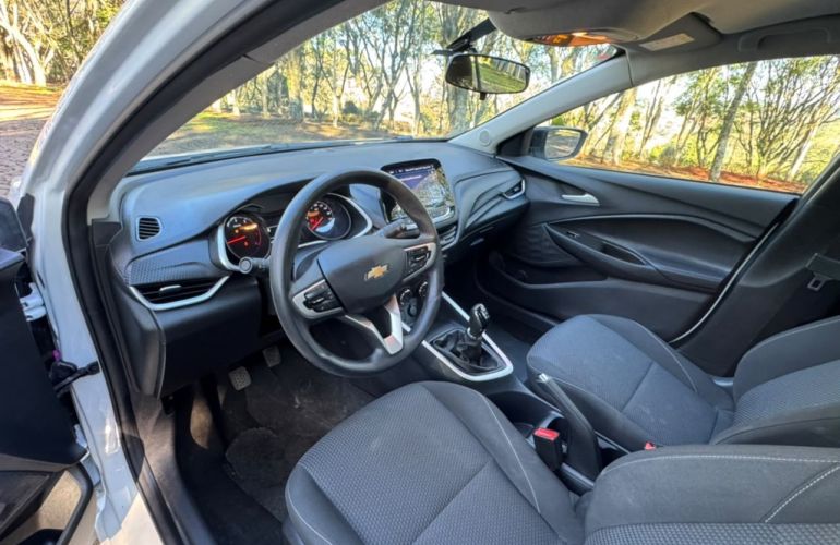 Chevrolet Onix 1.0 LT (Flex) - Foto #9
