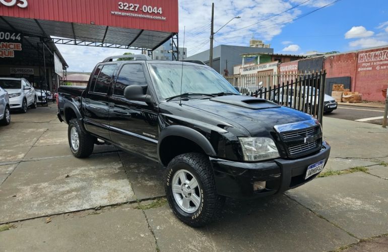 Chevrolet S10 2.4 Advantage (Cabine Dupla) - Foto #2