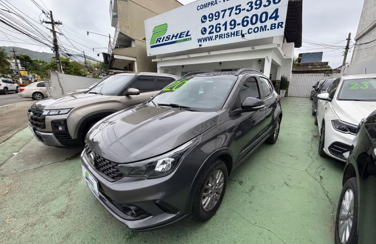 Fiat Argo 1.8 Trekking (Aut) - Foto #4