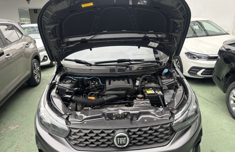 Fiat Argo 1.8 Trekking (Aut) - Foto #9