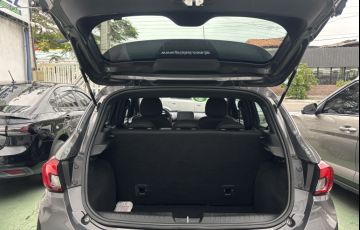Fiat Argo 1.8 Trekking (Aut) - Foto #10