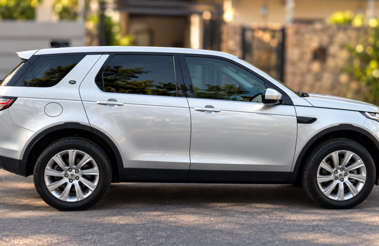 Land Rover Discovery Sport 2.2 SD4 SE 4WD - Foto #4