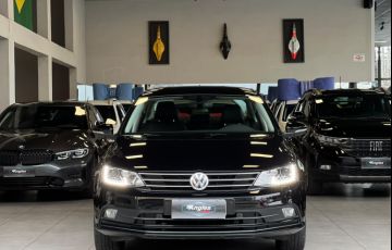 Volkswagen Jetta 2.0 TSi Highline 211cv - Foto #2