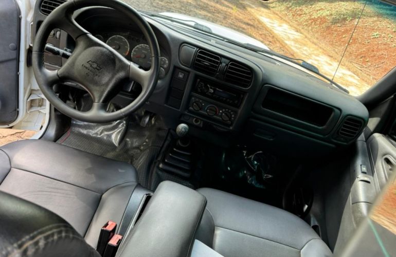 Chevrolet S10 2.4 Chassi Cabine (Flex) - Foto #6