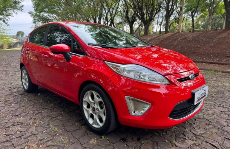 Ford Fiesta Hatch 1.6 (Flex) - Foto #3