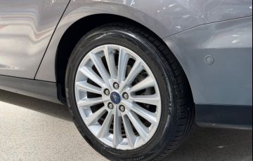 Ford Focus 2.0 Titanium Plus 16v - Foto #8