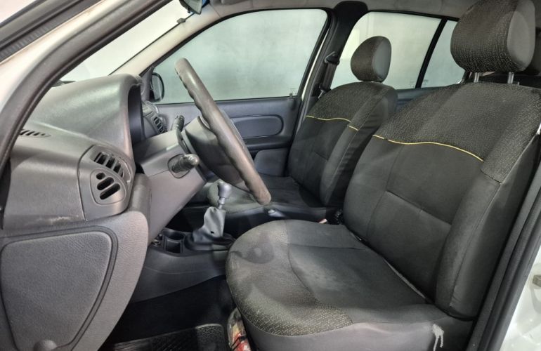 Renault Clio Hatch. Expression Hi-Power 1.0 16V - Foto #8