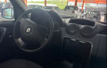 Renault Duster 2.0 16V  Dynamique Media NAV 4x4 (Flex) - Foto #6
