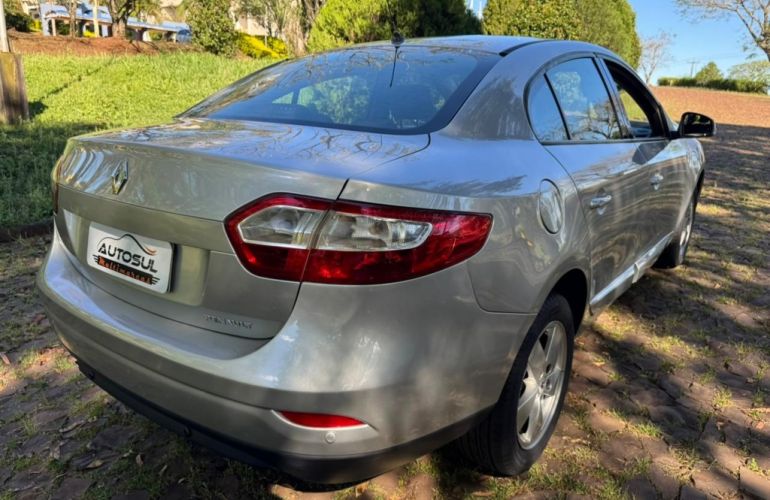 Renault Fluence 2.0 16V Dynamique (Aut) (Flex) - Foto #8