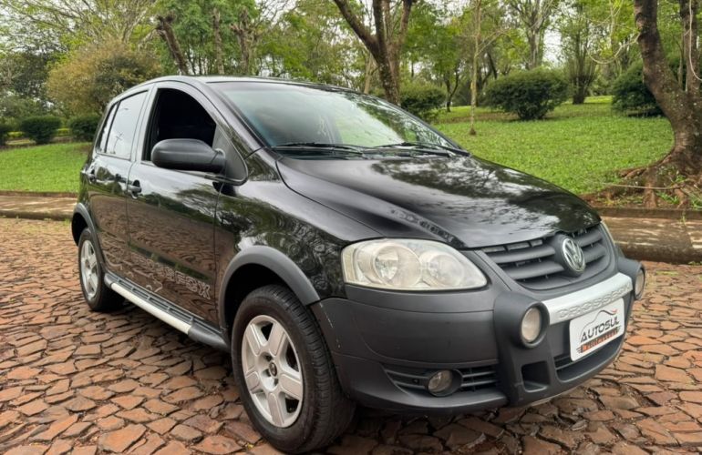 Volkswagen CrossFox 1.6 (Flex) - Foto #2