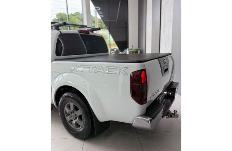 Nissan Frontier SV Attack 2.5 TD CD 4x2 - Foto #6