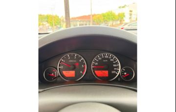 Nissan Frontier SV Attack 2.5 TD CD 4x2 - Foto #8