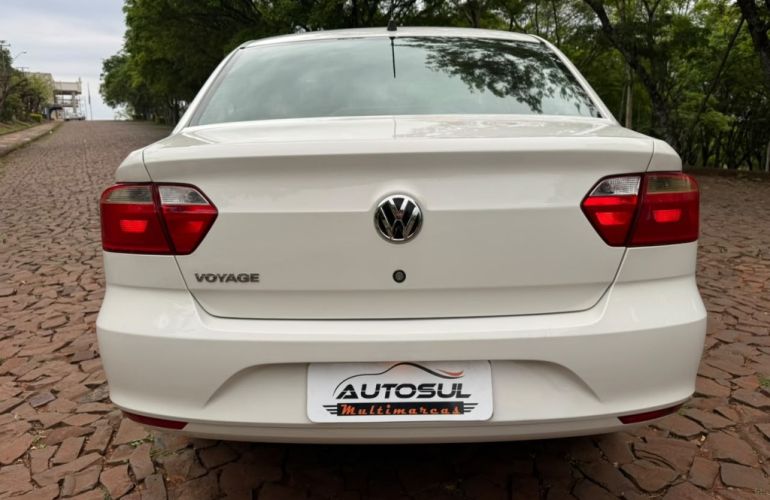 Volkswagen Voyage 1.6 MSI (Flex) (Aut) - Foto #4