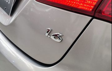 Hyundai Hb20 1.6 Comfort Plus 16v - Foto #7