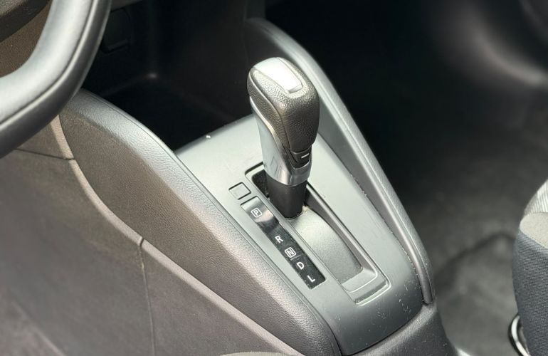 Nissan Kicks 1.6 16V Sense - Foto #9