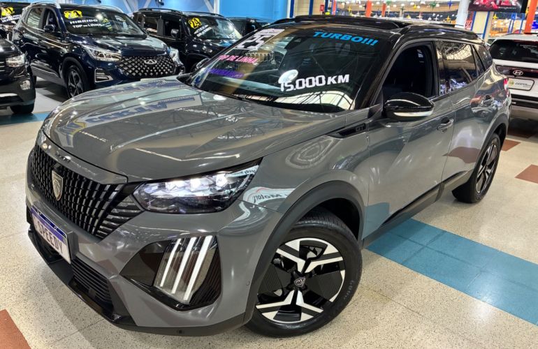Peugeot 2008 1.0 Turbo 200 Gt - Foto #4