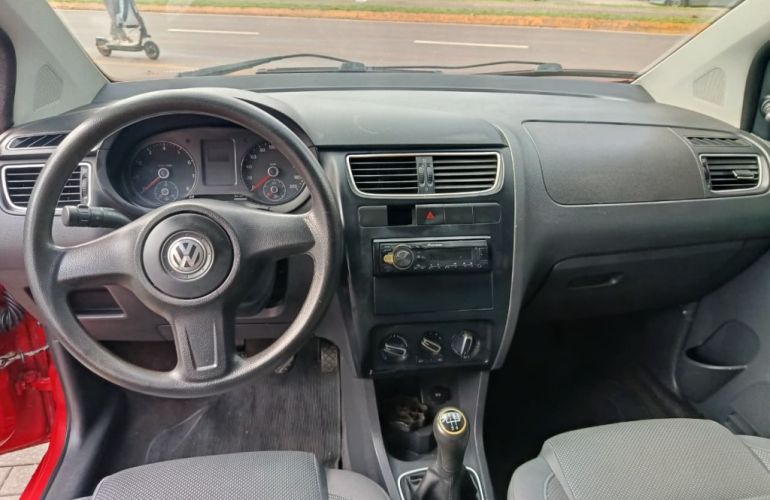 Volkswagen Fox 1.0 8V (Flex) - Foto #3