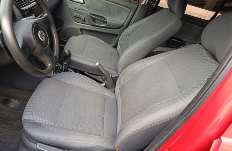 Volkswagen Fox 1.0 8V (Flex) - Foto #5