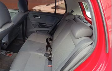 Volkswagen Fox 1.0 8V (Flex) - Foto #6