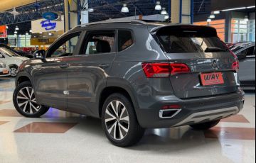 Volkswagen Taos 1.4 250 TSi Total Highline - Foto #4