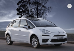 C4 Picasso La Luna
