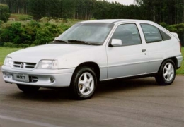 Clássico: Chevrolet Kadett