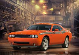 Clássico: Dodge Challenger R/T